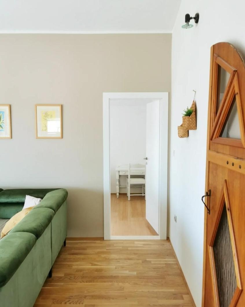 Apartman Skroza Vodice Luaran gambar
